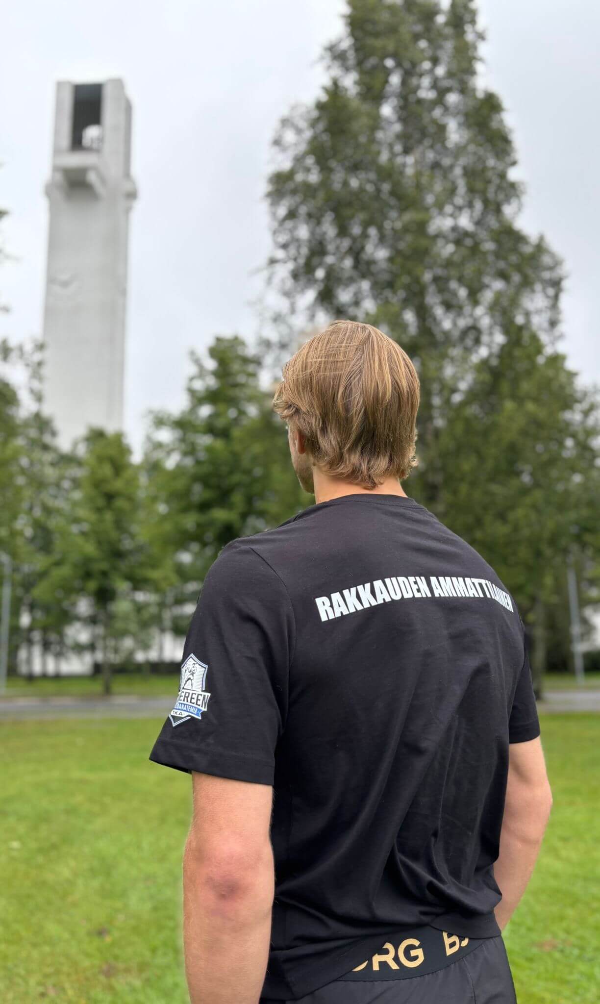 Rakastaja T-paita, musta